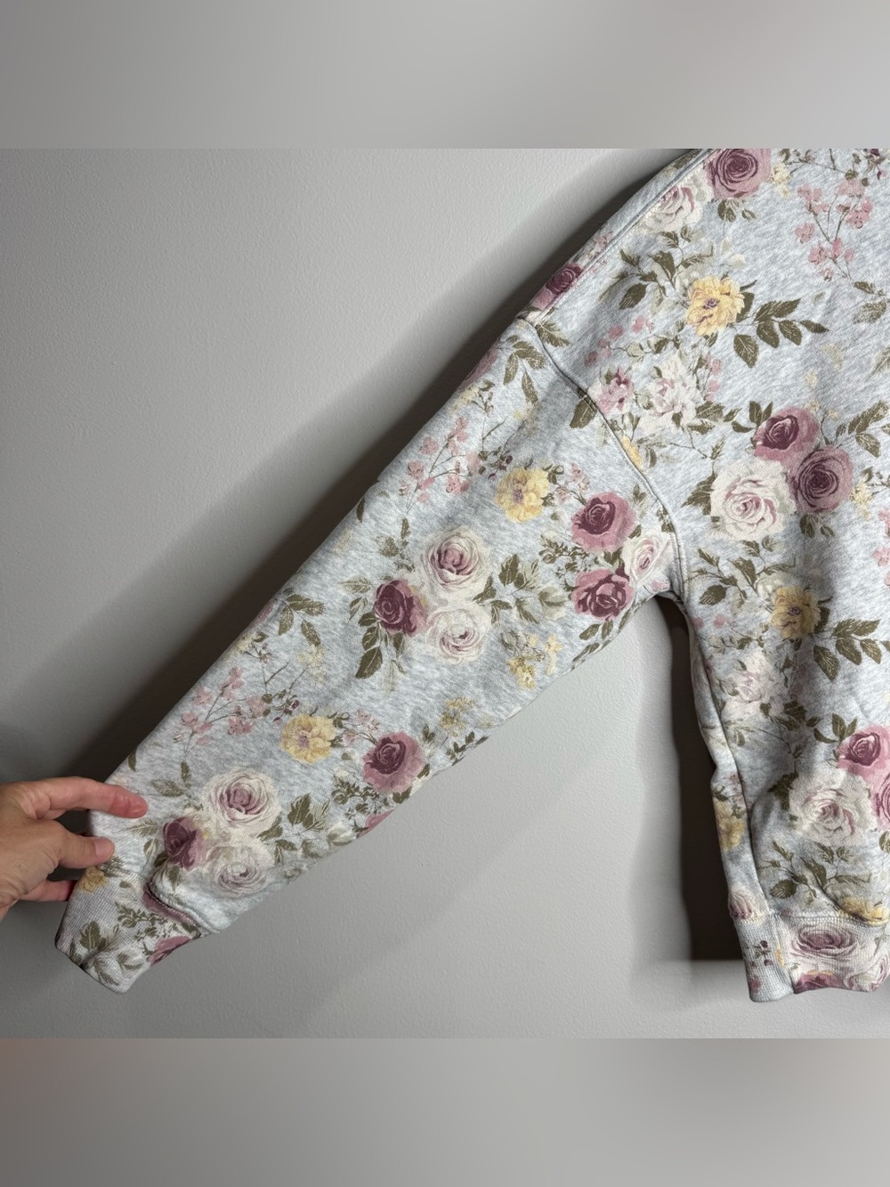 Abercrombie & Fitch Light Blue Floral Hoodie & Jogger Set - Picture 4 of 12